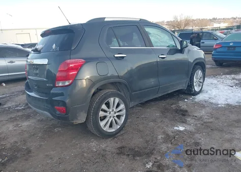 2018 Chevrolet Trax Premier из США, поврежденный, VIN 3GNCJRSB7JL415406